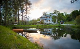 Ravensbrook Inn Yosemite